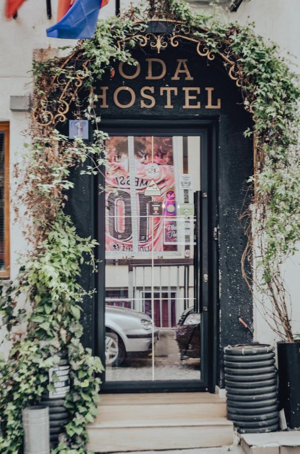 Oda Hostel Pristina Exteriör bild