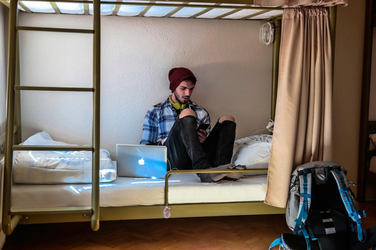 Oda Hostel Pristina Exteriör bild
