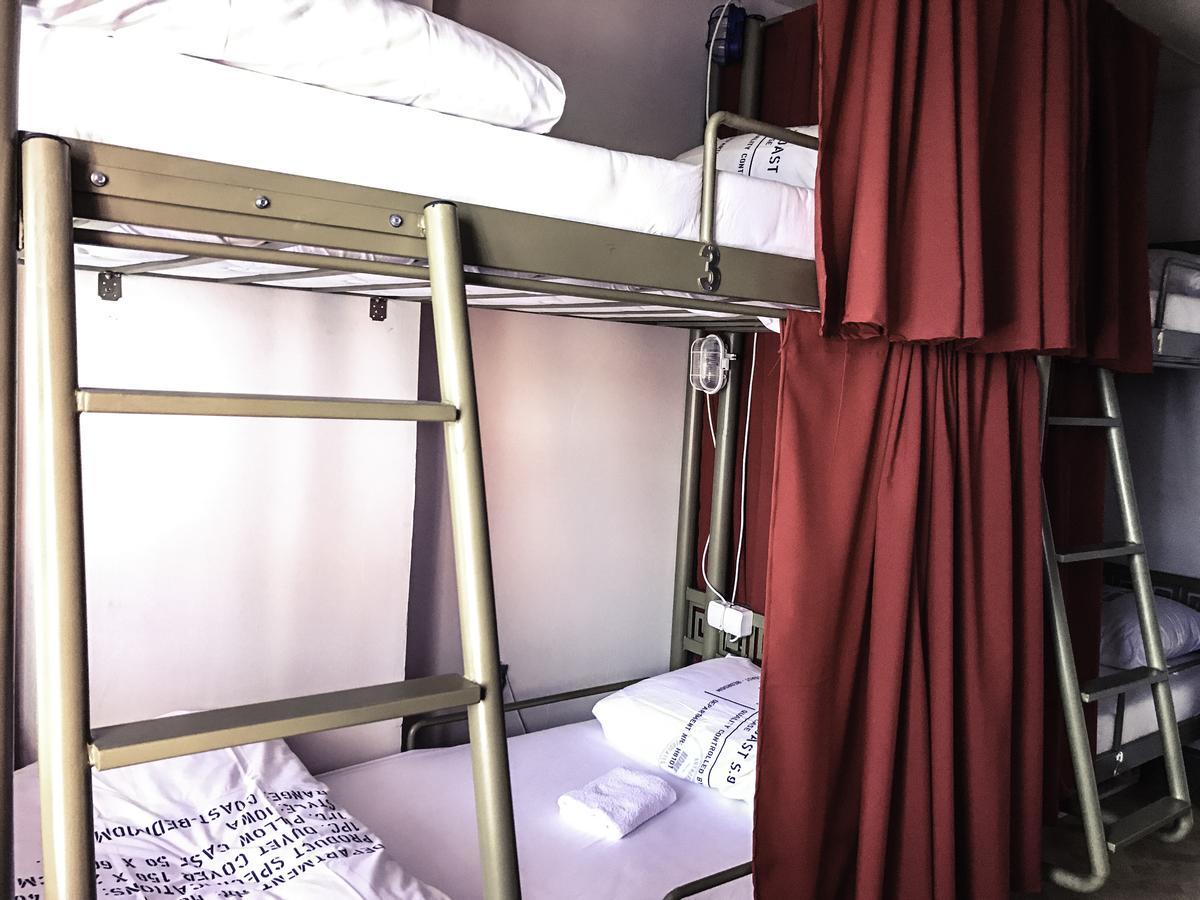 Oda Hostel Pristina Exteriör bild