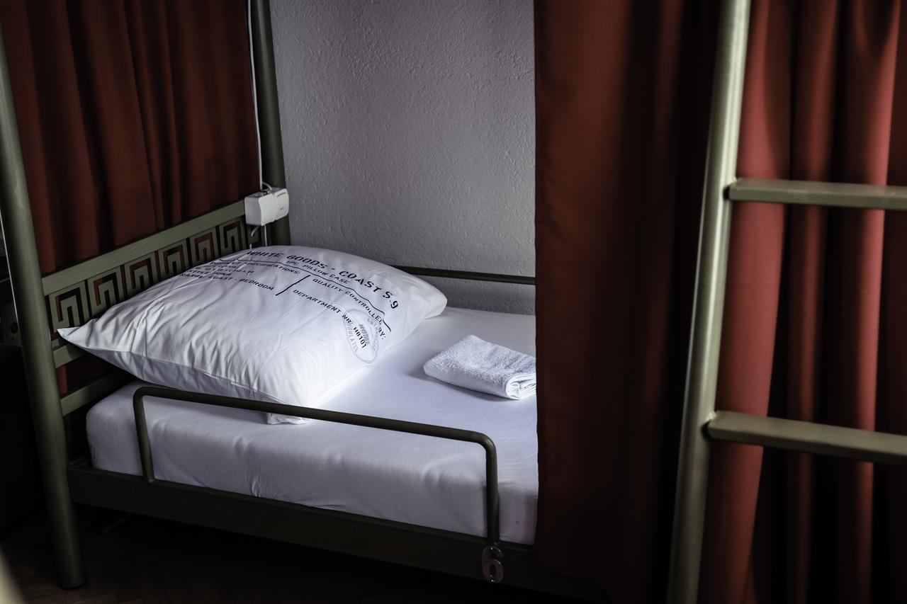 Oda Hostel Pristina Exteriör bild